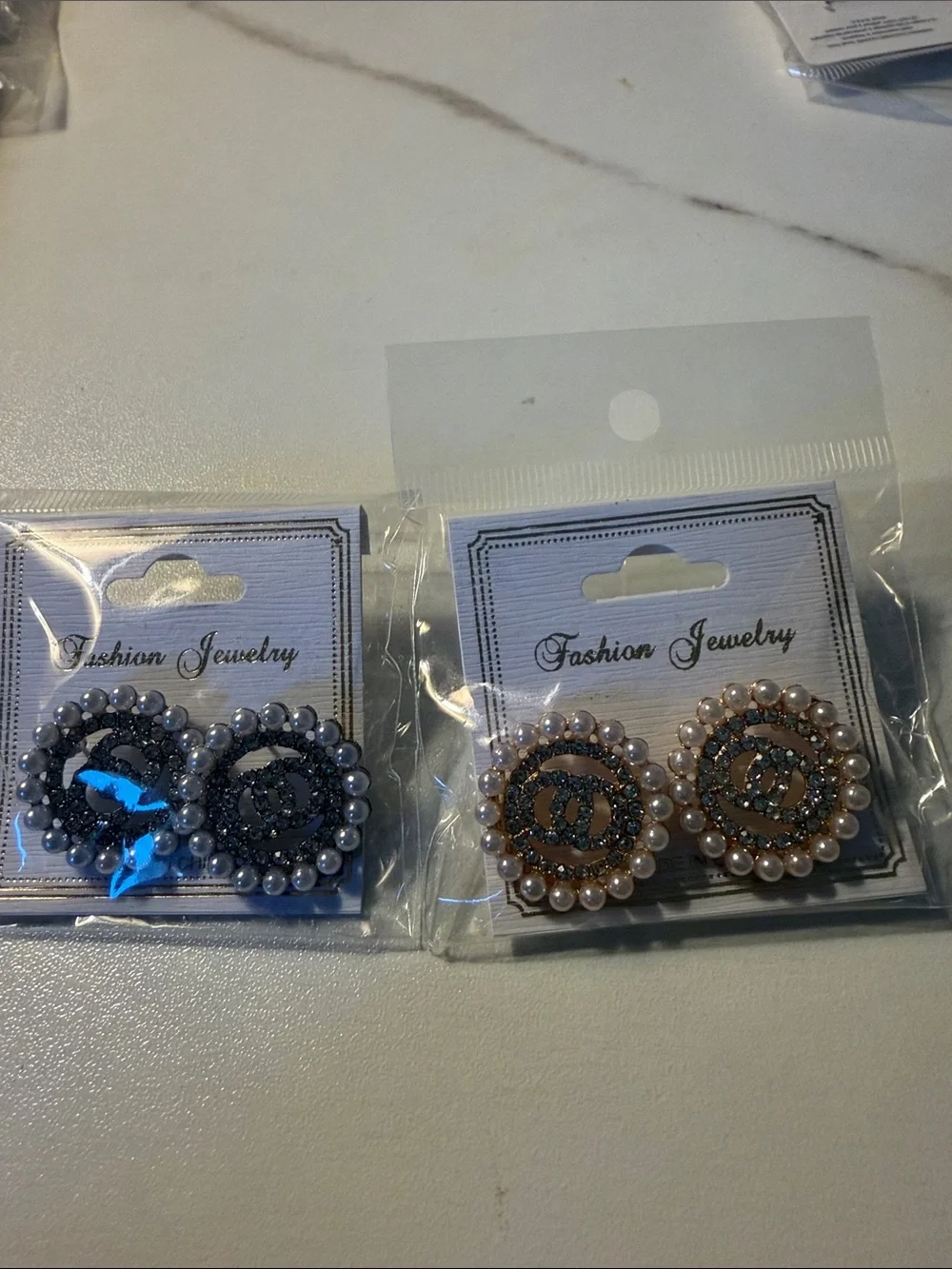 Fashion Jewelry Pearl Crystal Round Earrings -